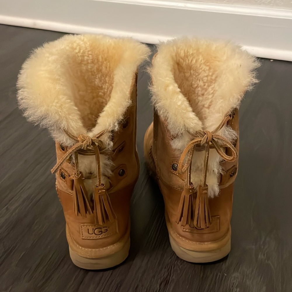 Tan Ugg Fur Boots - Size 38/7 - Lightly Worn